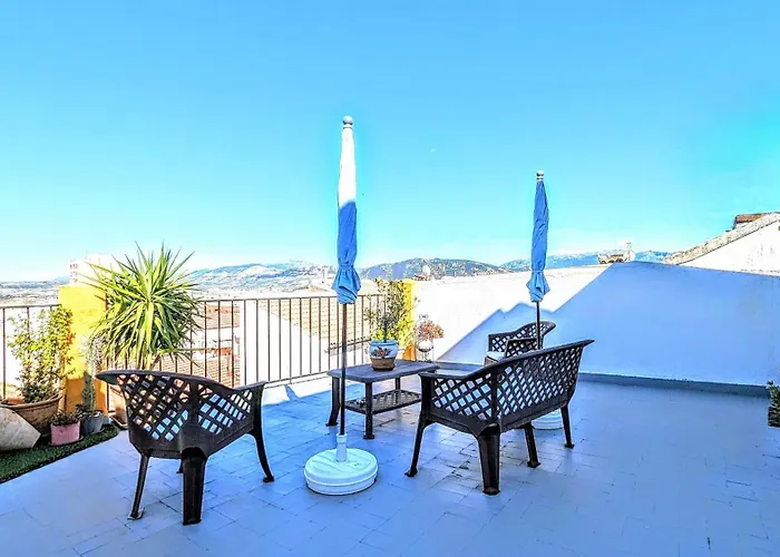 Los Canos - Calm Home - Option Cheap Parking